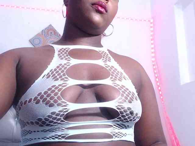 bigass-ebony webcam