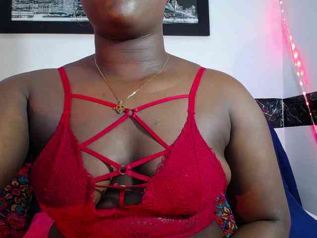 bigass-ebony webcam