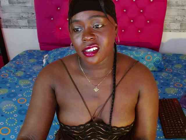 bigass-ebony webcam
