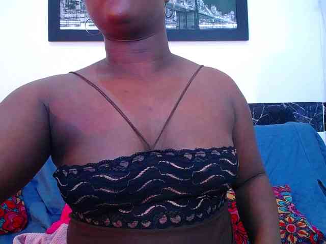 bigass-ebony webcam