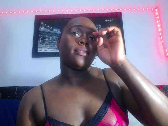bigass-ebony webcam