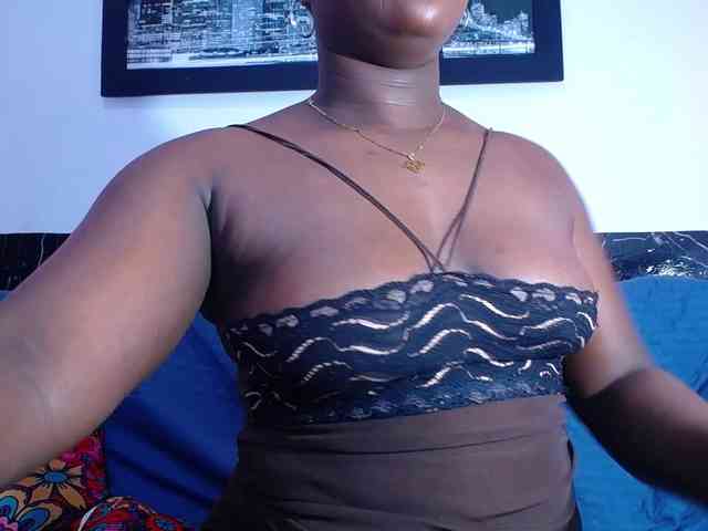bigass-ebony webcam