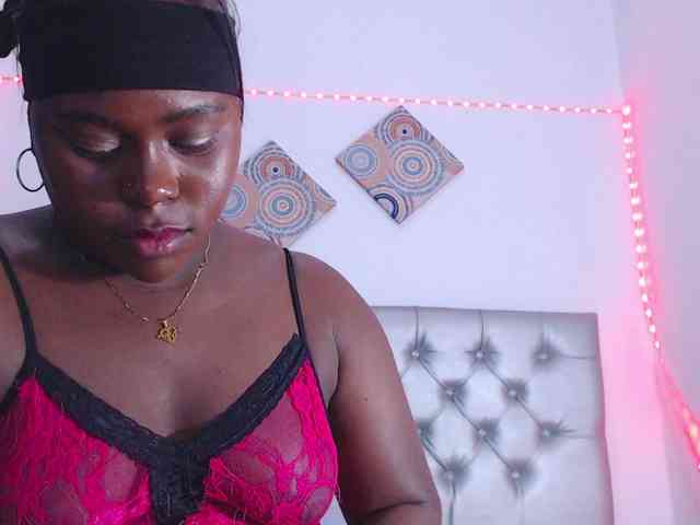 bigass-ebony webcam