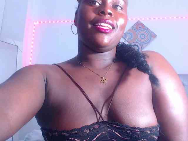 bigass-ebony webcam