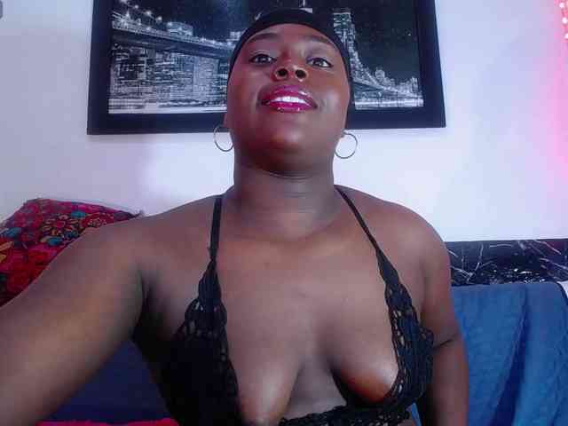 bigass-ebony webcam
