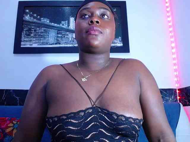 bigass-ebony webcam