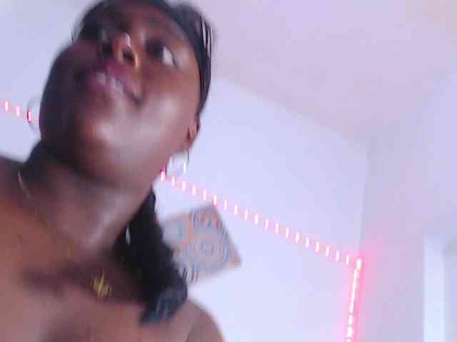 bigass-ebony webcam