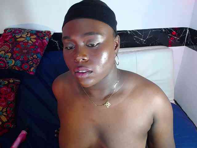 bigass-ebony webcam