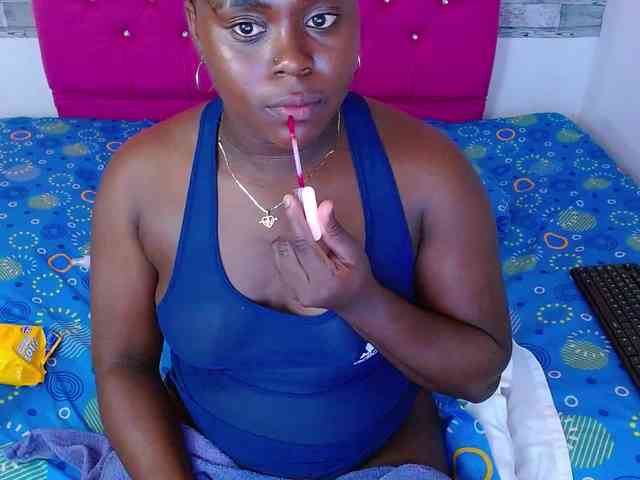 bigass-ebony webcam