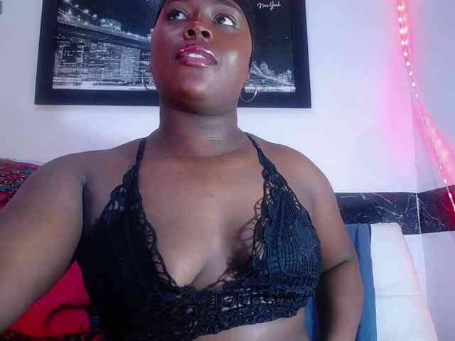 bigass-ebony webcam