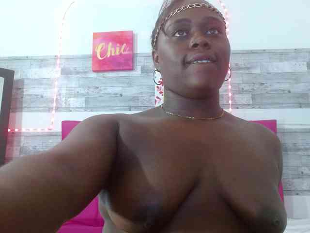 bigass-ebony webcam
