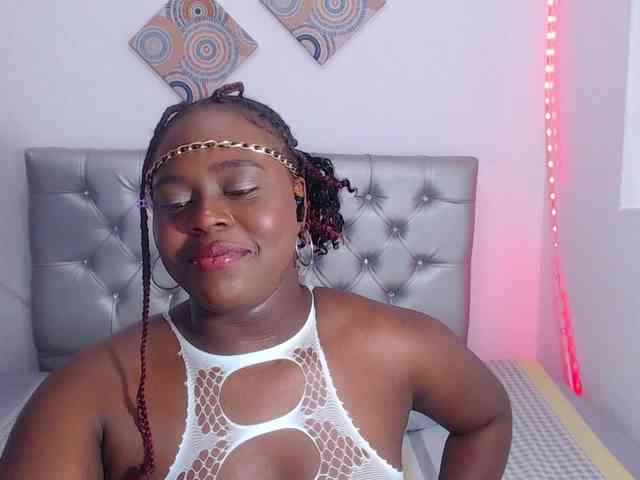 bigass-ebony webcam