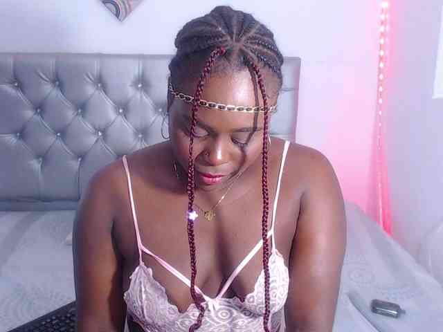 bigass-ebony webcam