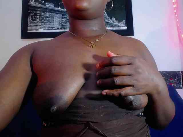 bigass-ebony webcam
