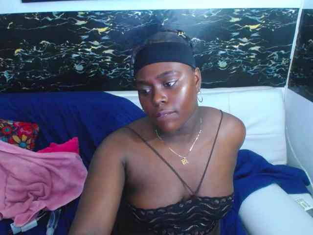 bigass-ebony webcam