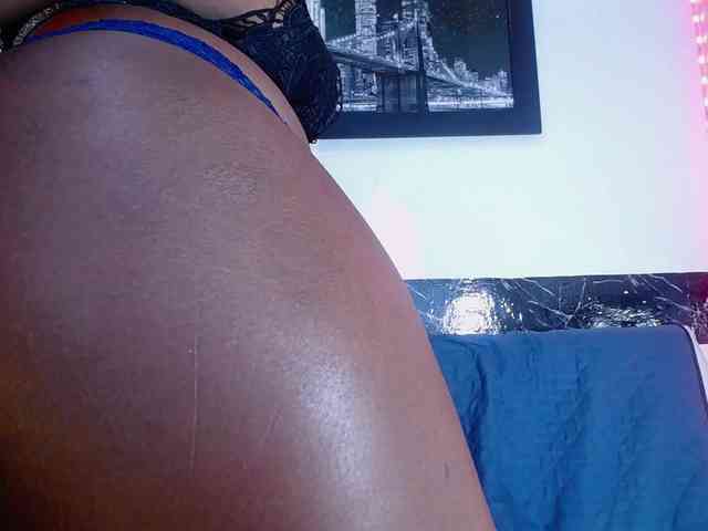 bigass-ebony webcam