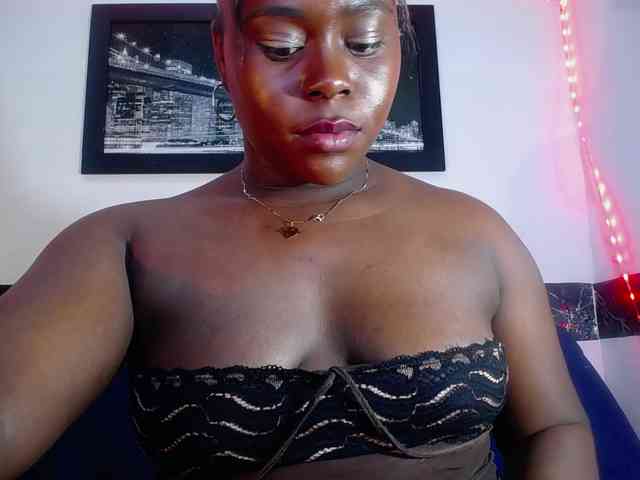 bigass-ebony webcam