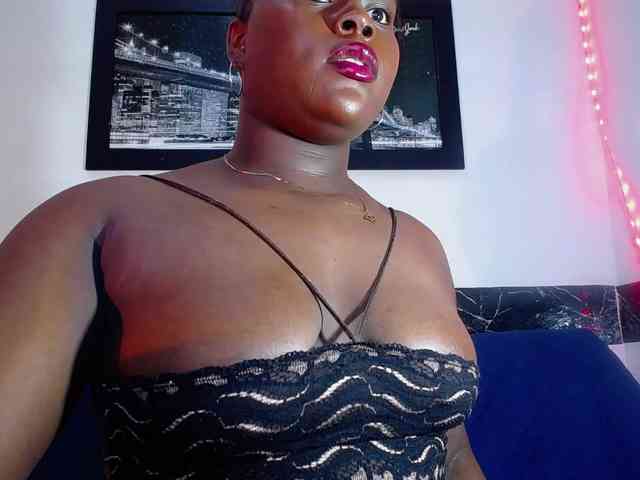 bigass-ebony webcam