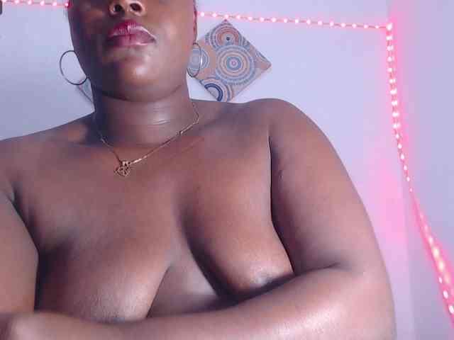 bigass-ebony webcam