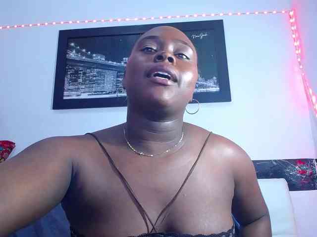 bigass-ebony webcam