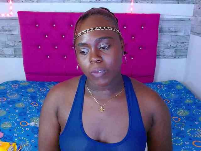 bigass-ebony webcam