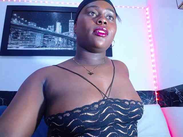 bigass-ebony webcam