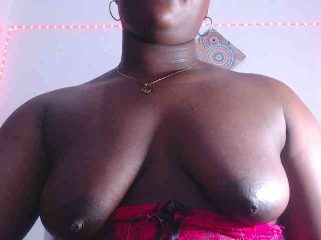 bigass-ebony webcam