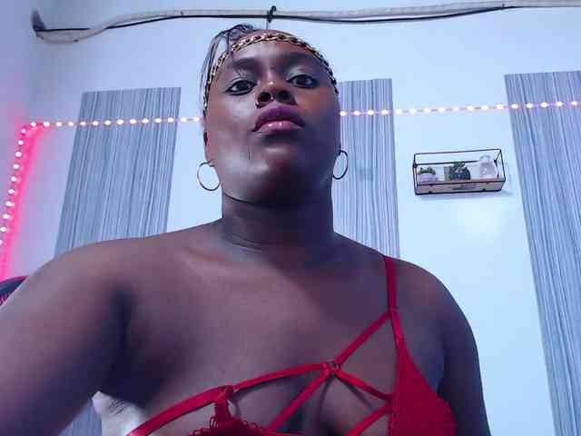 bigass-ebony webcam