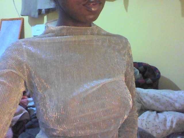 TipQueen webcam