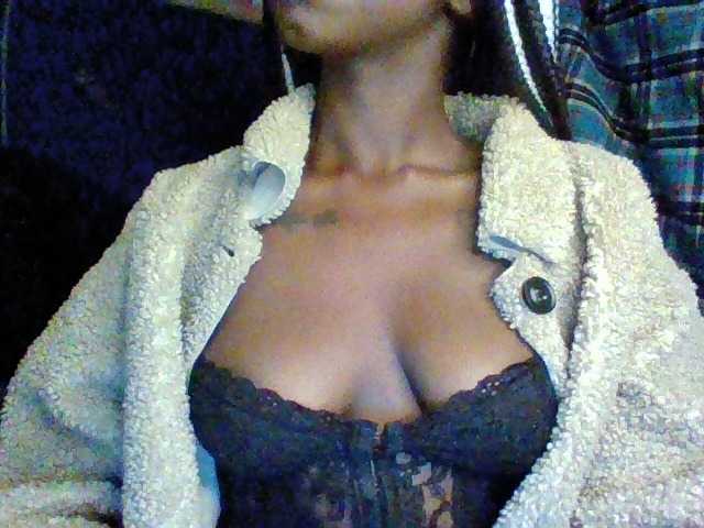 TipQueen webcam
