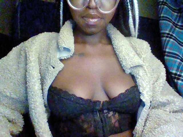  Ebonymuse chat room