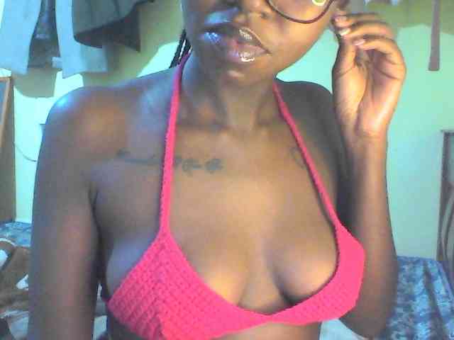TipQueen webcam