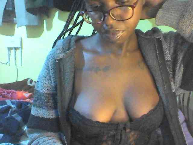 TipQueen webcam