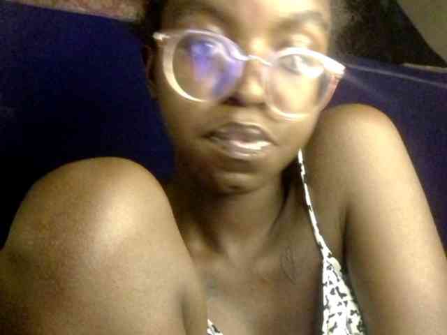 Ebonymuse webcam