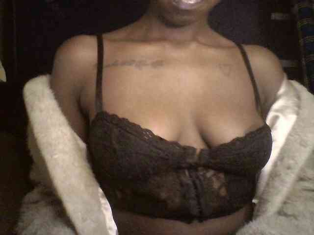 TipQueen webcam