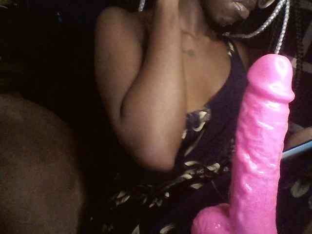 TipQueen webcam