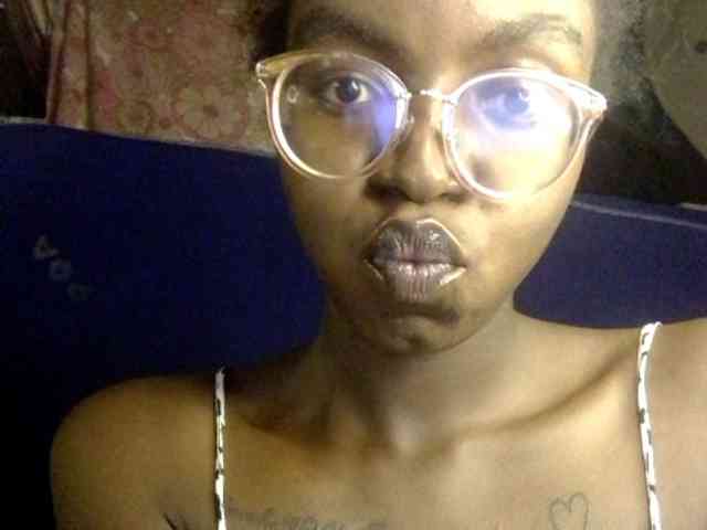 Ebonymuse webcam