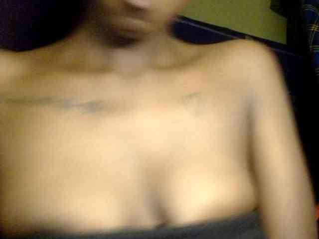 TipQueen webcam