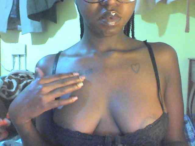 TipQueen webcam