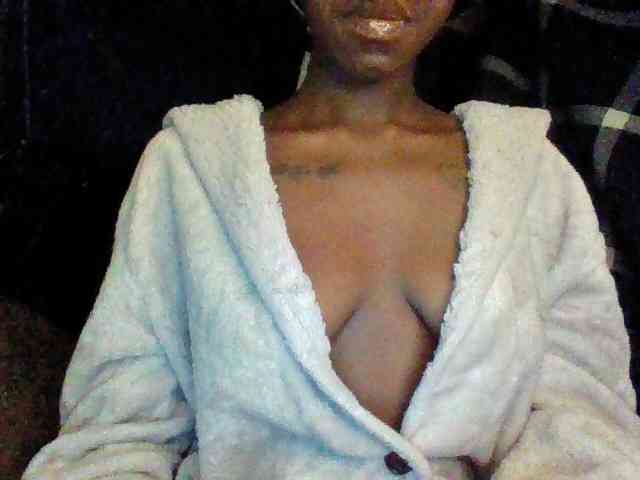 TipQueen webcam
