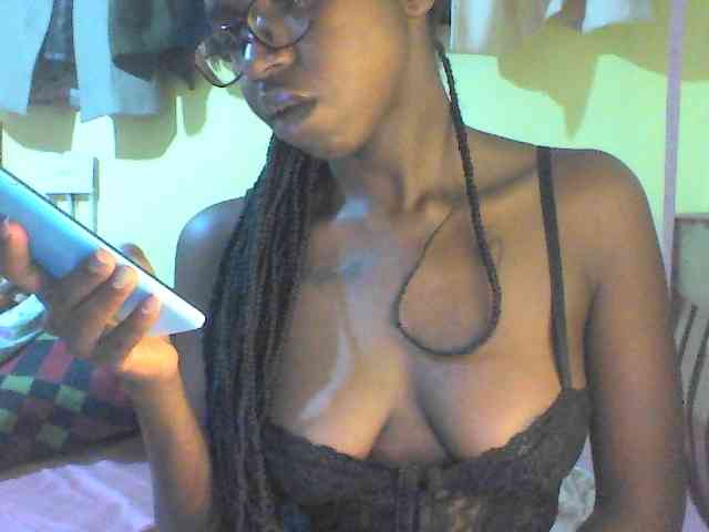 TipQueen webcam