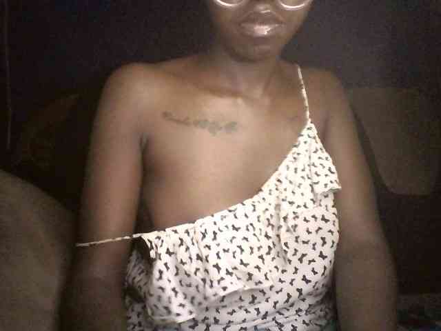Ebonymuse webcam