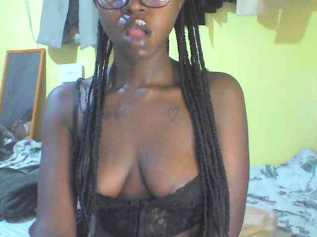 TipQueen webcam