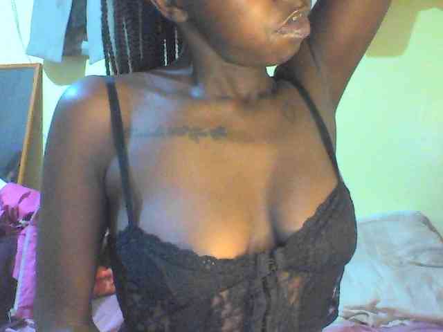 TipQueen webcam