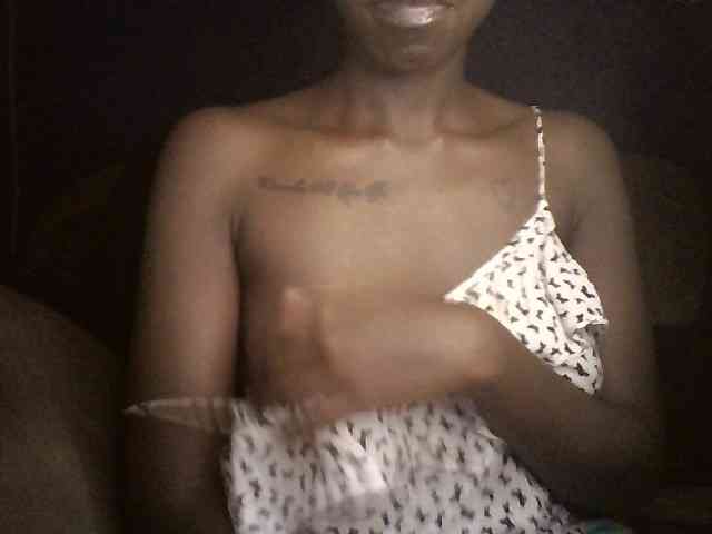 Ebonymuse webcam