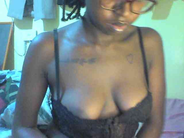 TipQueen webcam