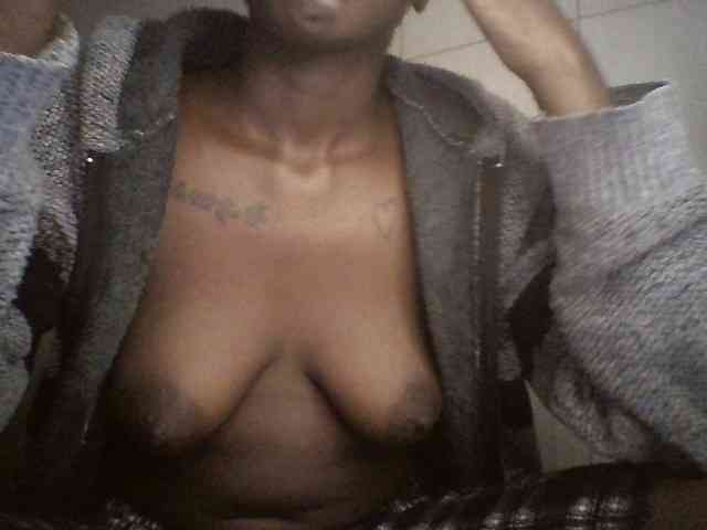 Ebonymuse webcam