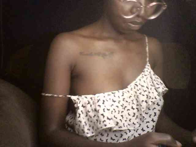 Ebonymuse webcam