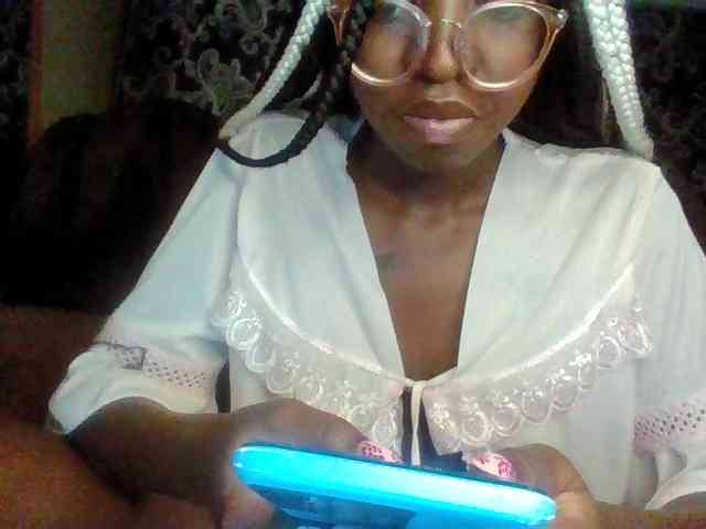 TipQueen webcam
