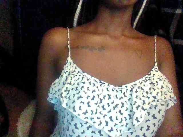 TipQueen webcam